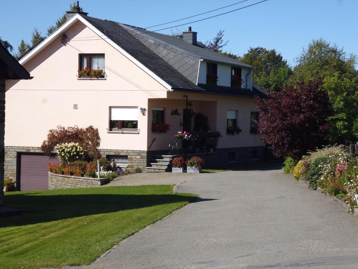 Eifel Lodge Butgenbach Exterior foto